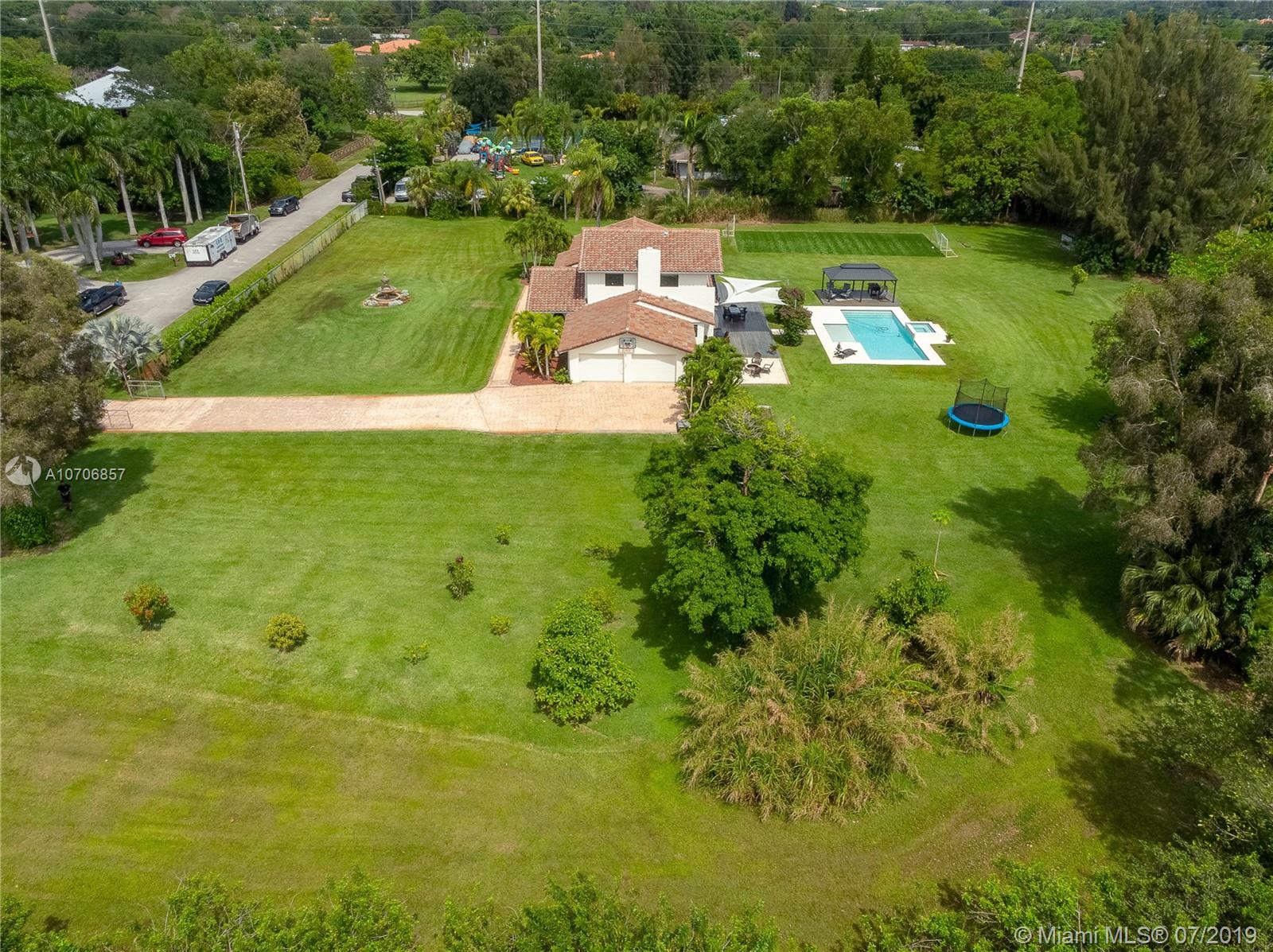 19100 Southwest 56th Street Southwest Ranches, FL 33332 - Photo 10 of 53