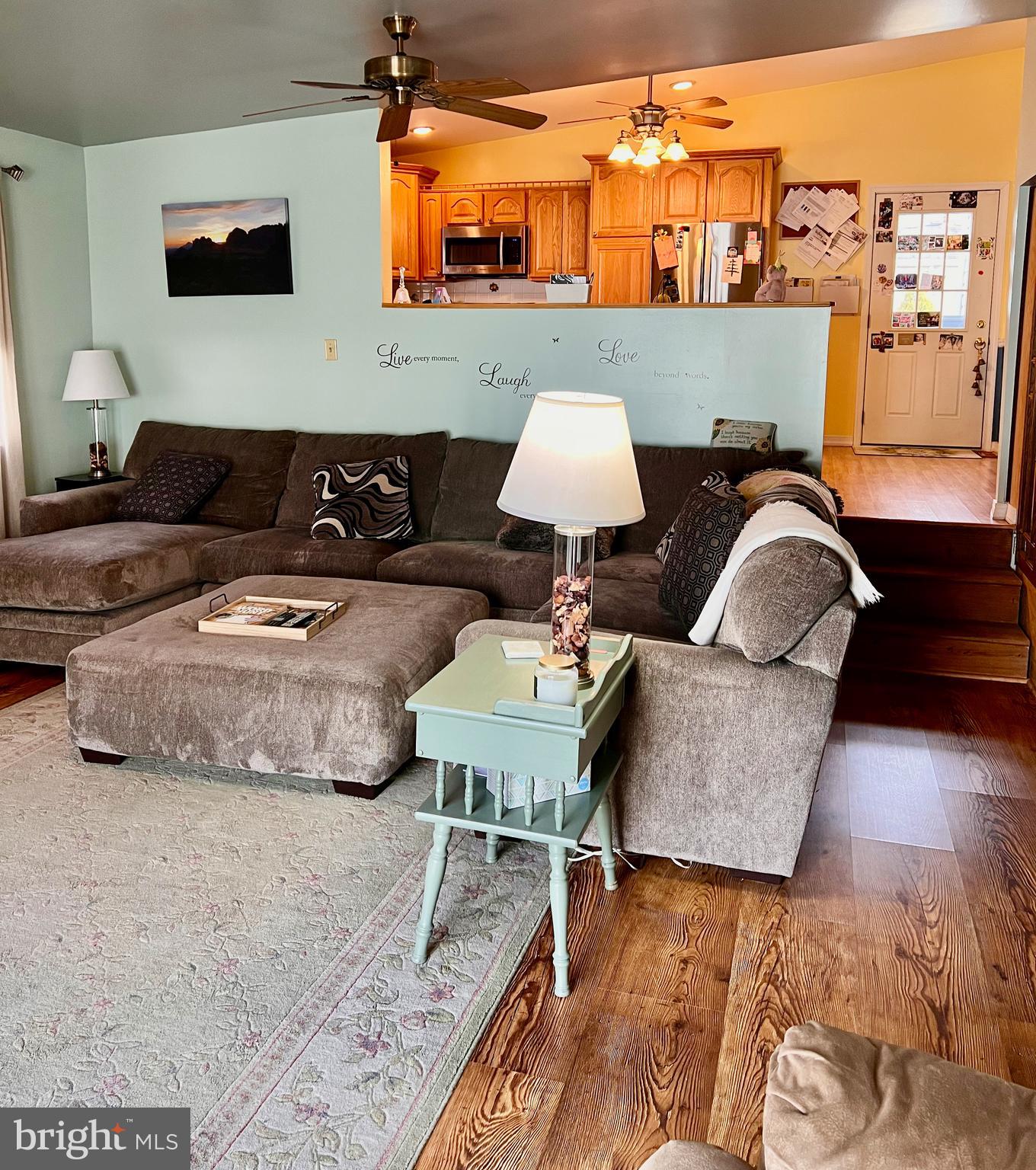 9705 Glenhope Road Philadelphia, PA 19115 - Photo 14 of 27 Gallery Image 14