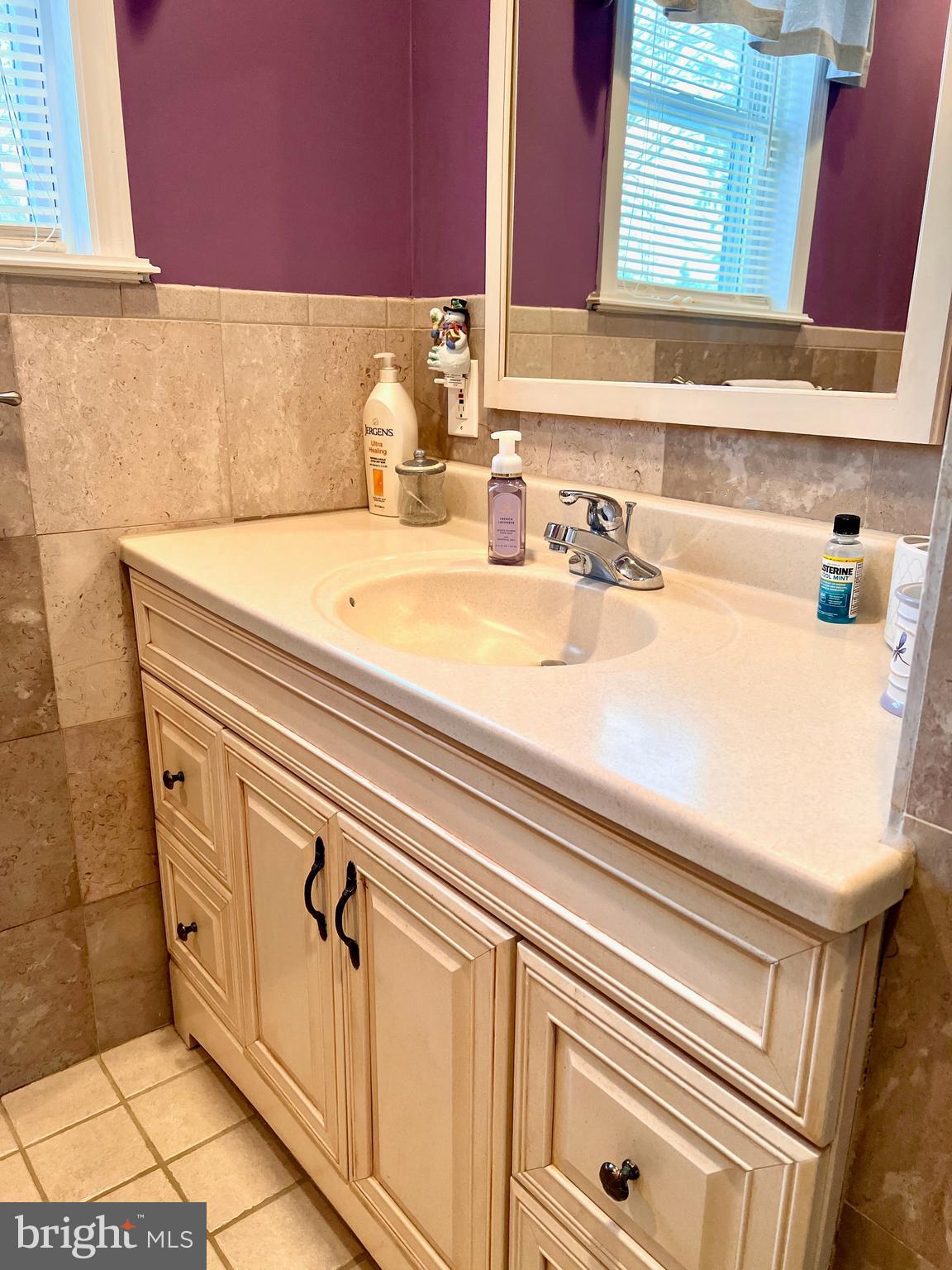9705 Glenhope Road Philadelphia, PA 19115 - Photo 21 of 27 Gallery Image 21