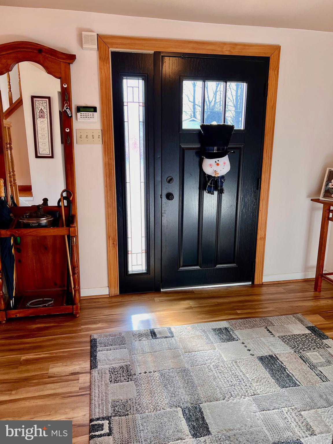 9705 Glenhope Road Philadelphia, PA 19115 - Photo 3 of 27 Gallery Image 3