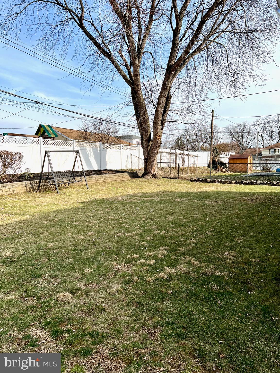 9705 Glenhope Road Philadelphia, PA 19115 - Photo 5 of 27 Gallery Image 5