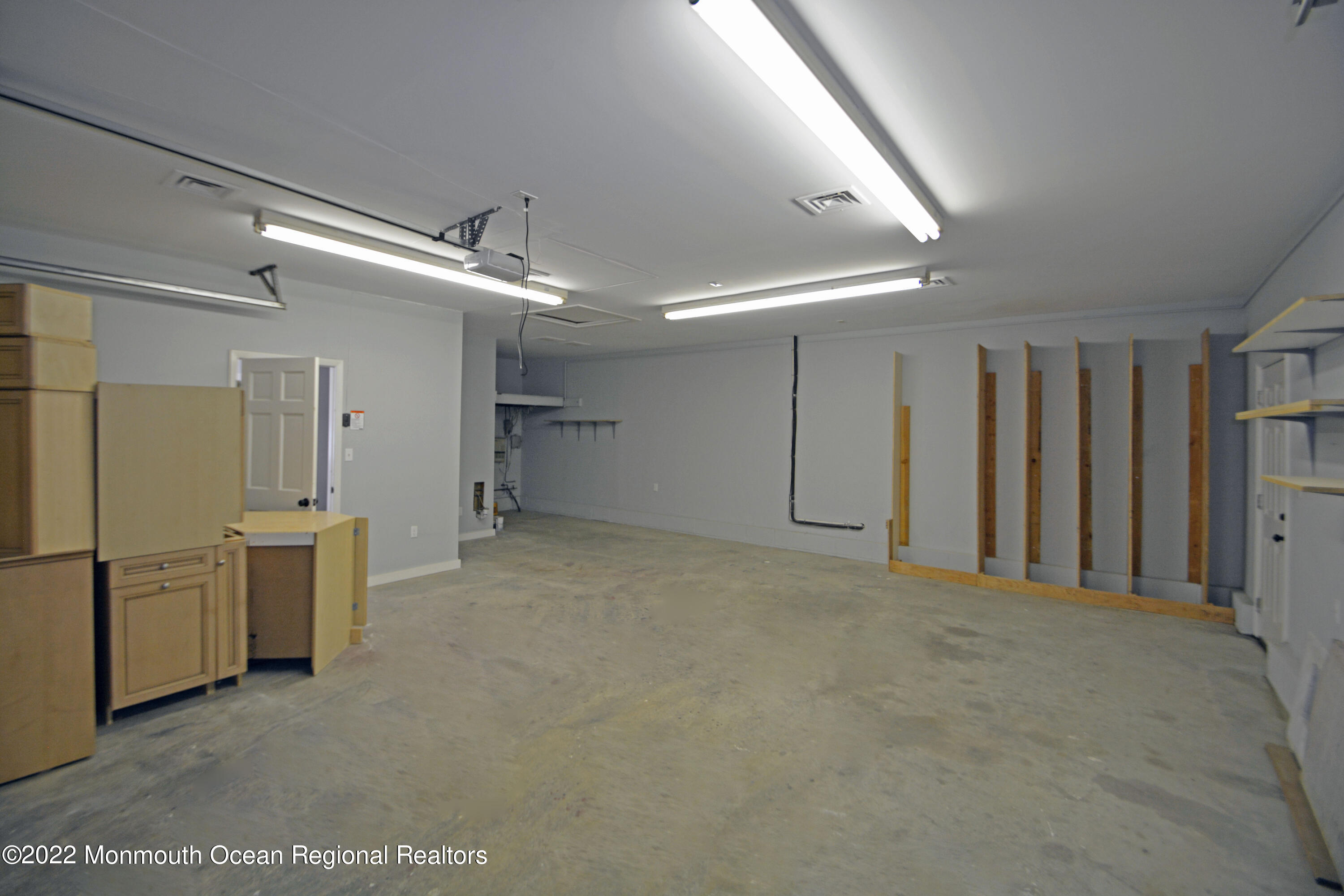 2208 Herbertsville Road Point Pleasant, NJ 08742 - Photo 19 of 20 Garage