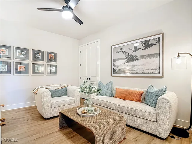 $3,959 | 8735 Catamaran Drive, Unit 3BVILLA, Naples, FL 34114