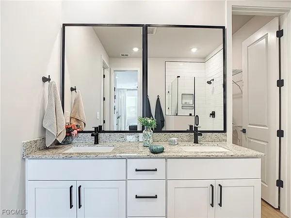 $4,451 | 8735 Catamaran Drive, Unit 3BVILLA, Naples, FL 34114