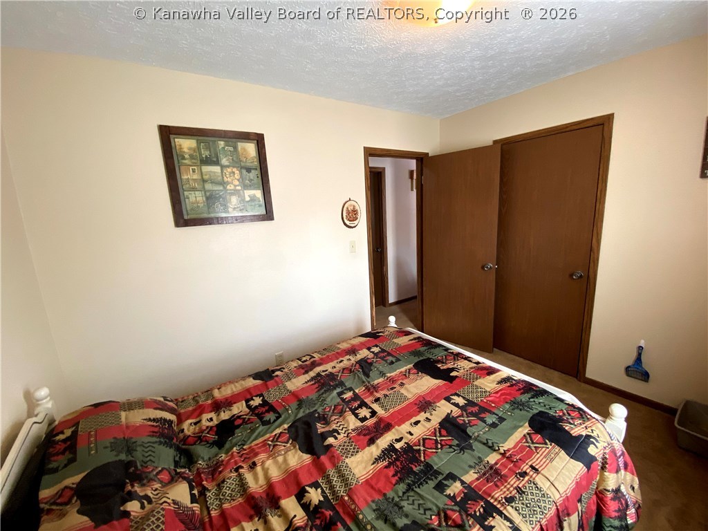 559 Charleston Road Point Pleasant, WV 25550 - Photo 18 of 34 Gallery Image 18