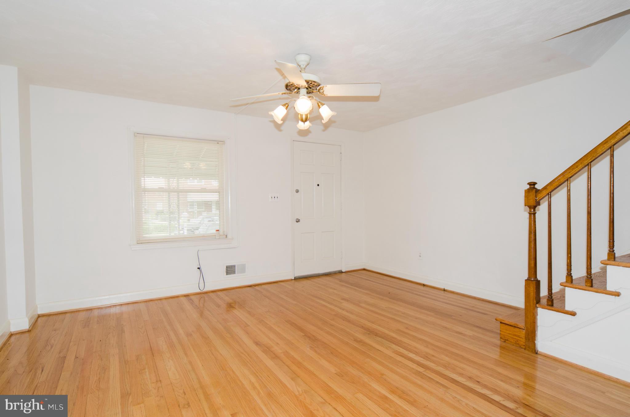 2148 Firethorn Road Middle River, MD 21220 - Photo 4 of 24 Living Room