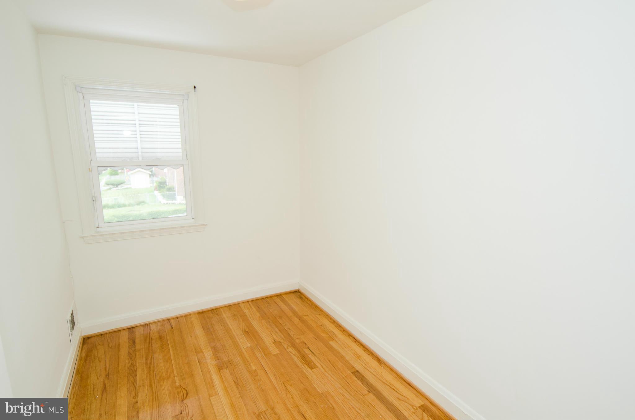 2148 Firethorn Road Middle River, MD 21220 - Photo 10 of 24 Bedroom