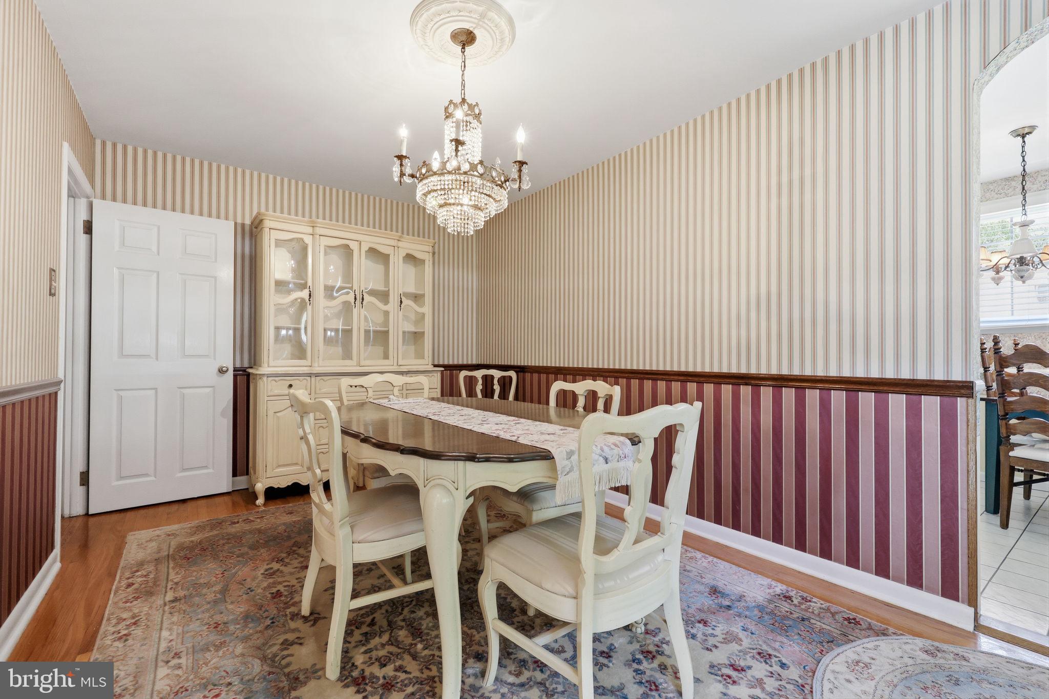 3817 Kirkwood Road Philadelphia, PA 19114 - Photo 10 of 32 Dining Room