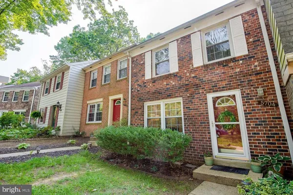 $374,000 | 5704 Yellowrose Court, Columbia, MD 21045