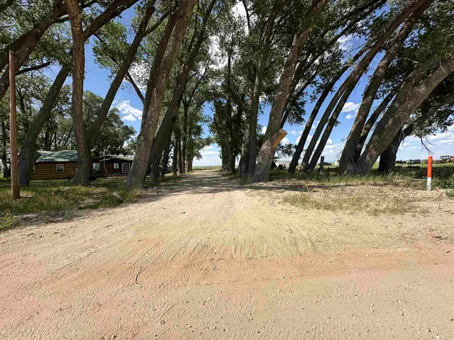 $585,000 | 127 Eden East 1st North Road, Farson, WY 82932