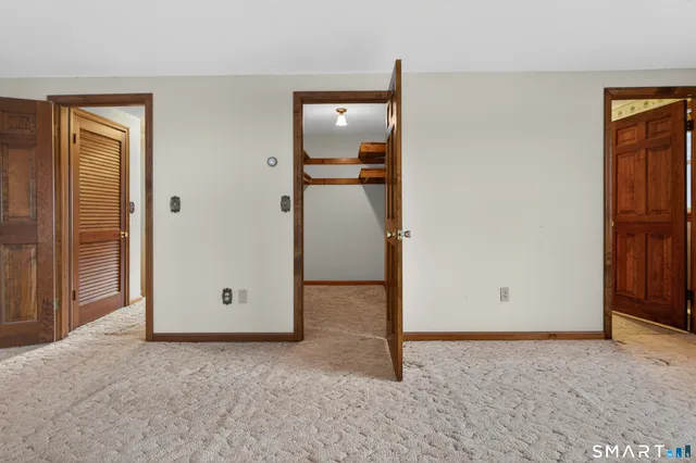 $599,000 | 55 Island Road, Killingly, CT 06241