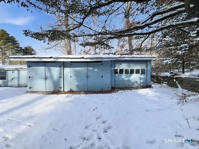 $599,000 | 55 Island Road, Killingly, CT 06241