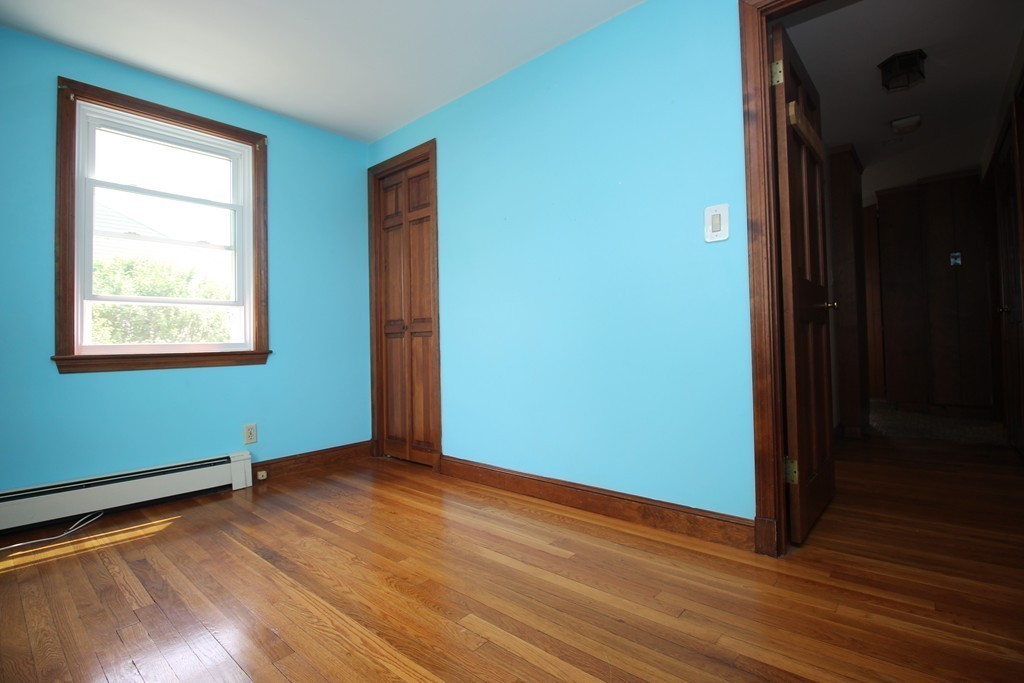 390 Newport Road Hull, MA 02045 - Photo 6 of 14
