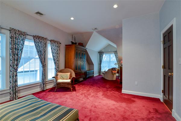 240 Salem End Road Framingham, MA 01702 - Photo 15 of 20 Gallery Image 15