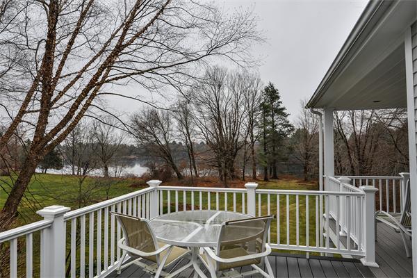 240 Salem End Road Framingham, MA 01702 - Photo 19 of 20 Gallery Image 19