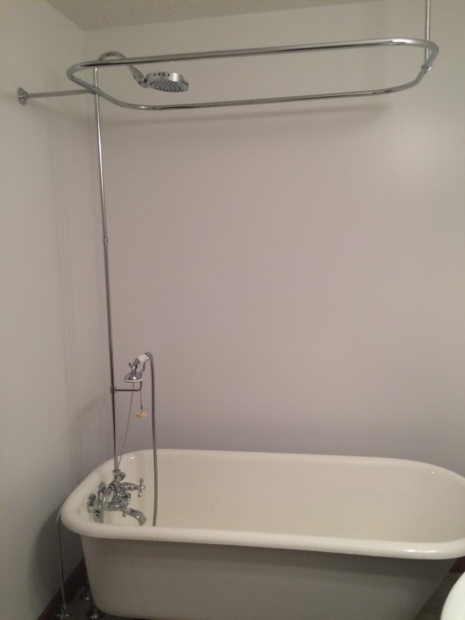 500 Hurds Branch Road Ferrum, VA 24088 - Photo 30 of 60 a bathroom with a bathtub