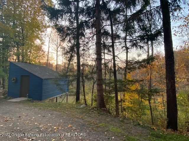8654 Babcock Road Bellevue, MI 49021 - Photo 40 of 71 Shed