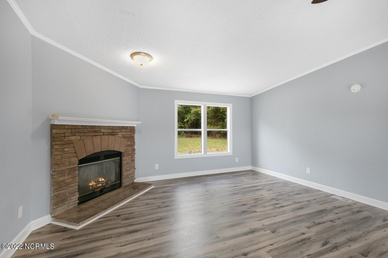 4912 Webb Lake Road, Unit F Wilson, NC 27893 - Photo 5 of 40 Great Room 2