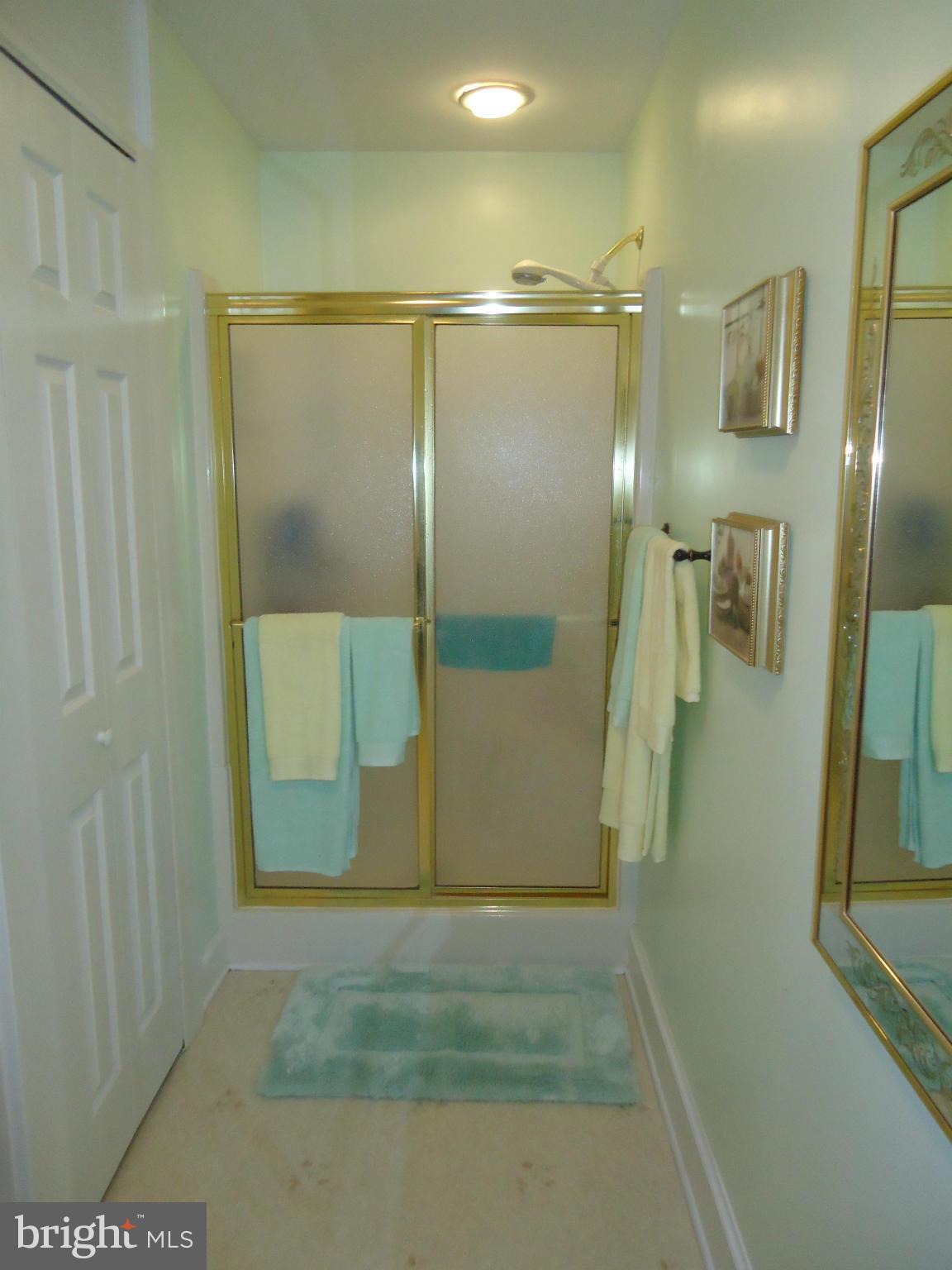 2570 Cove Point Road Lusby, MD 20657 - Photo 13 of 29 Bath (Master)