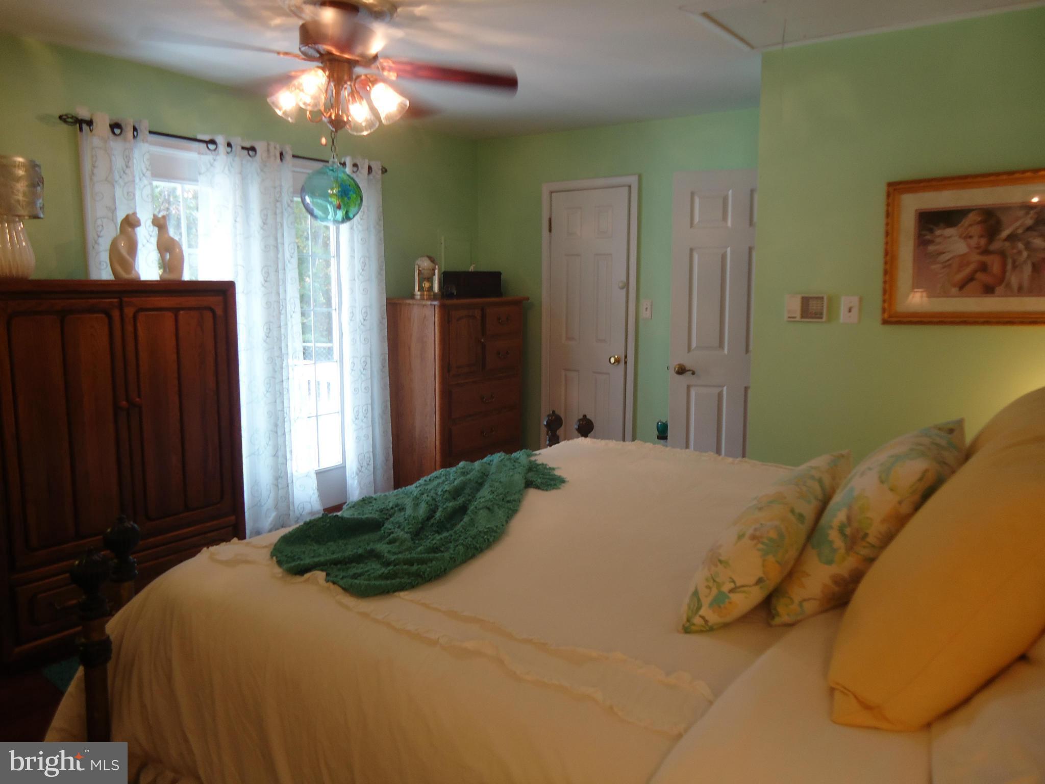 2570 Cove Point Road Lusby, MD 20657 - Photo 15 of 29 Bedroom (Master)