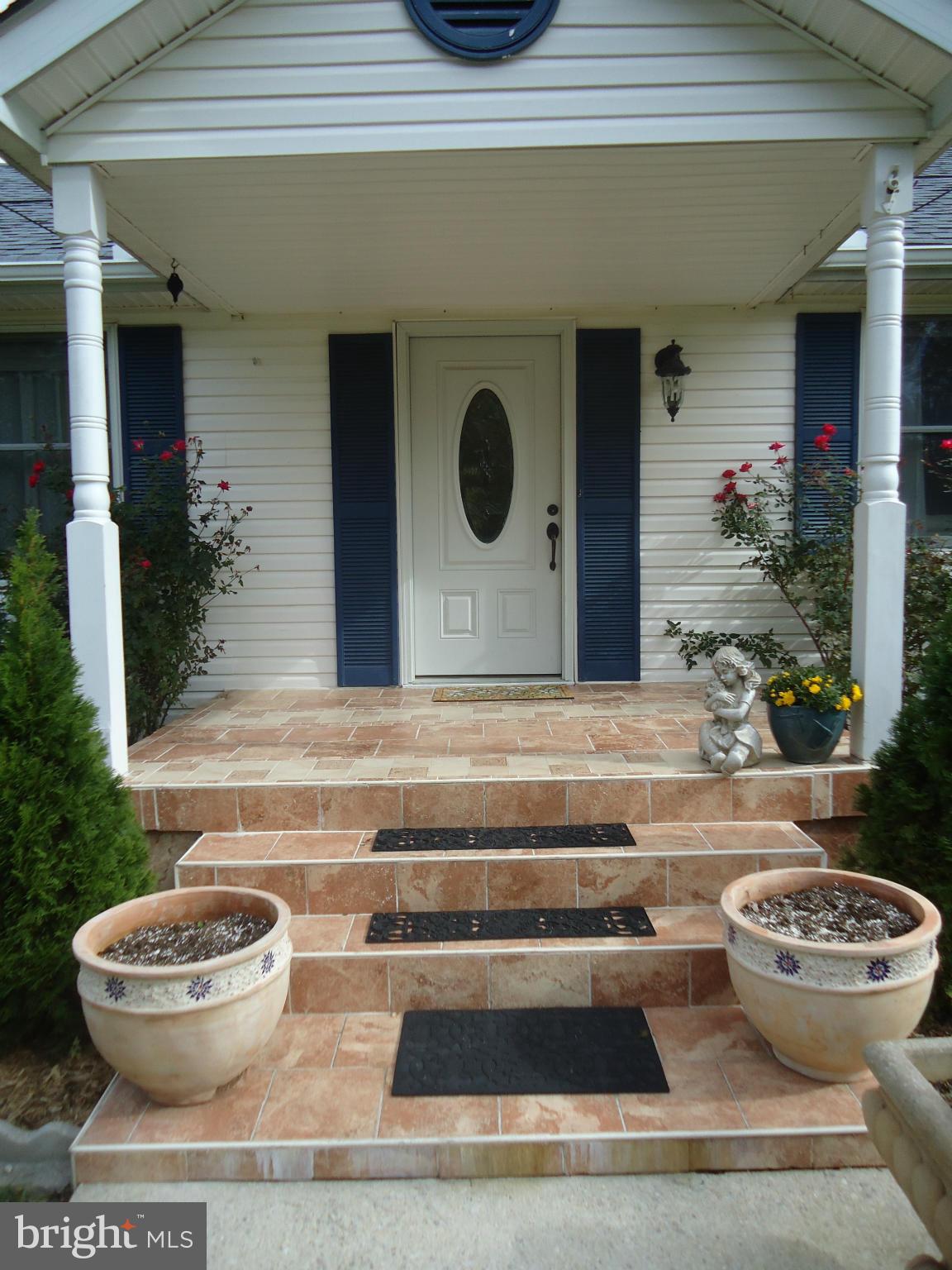 2570 Cove Point Road Lusby, MD 20657 - Photo 20 of 29 Exterior (Front)