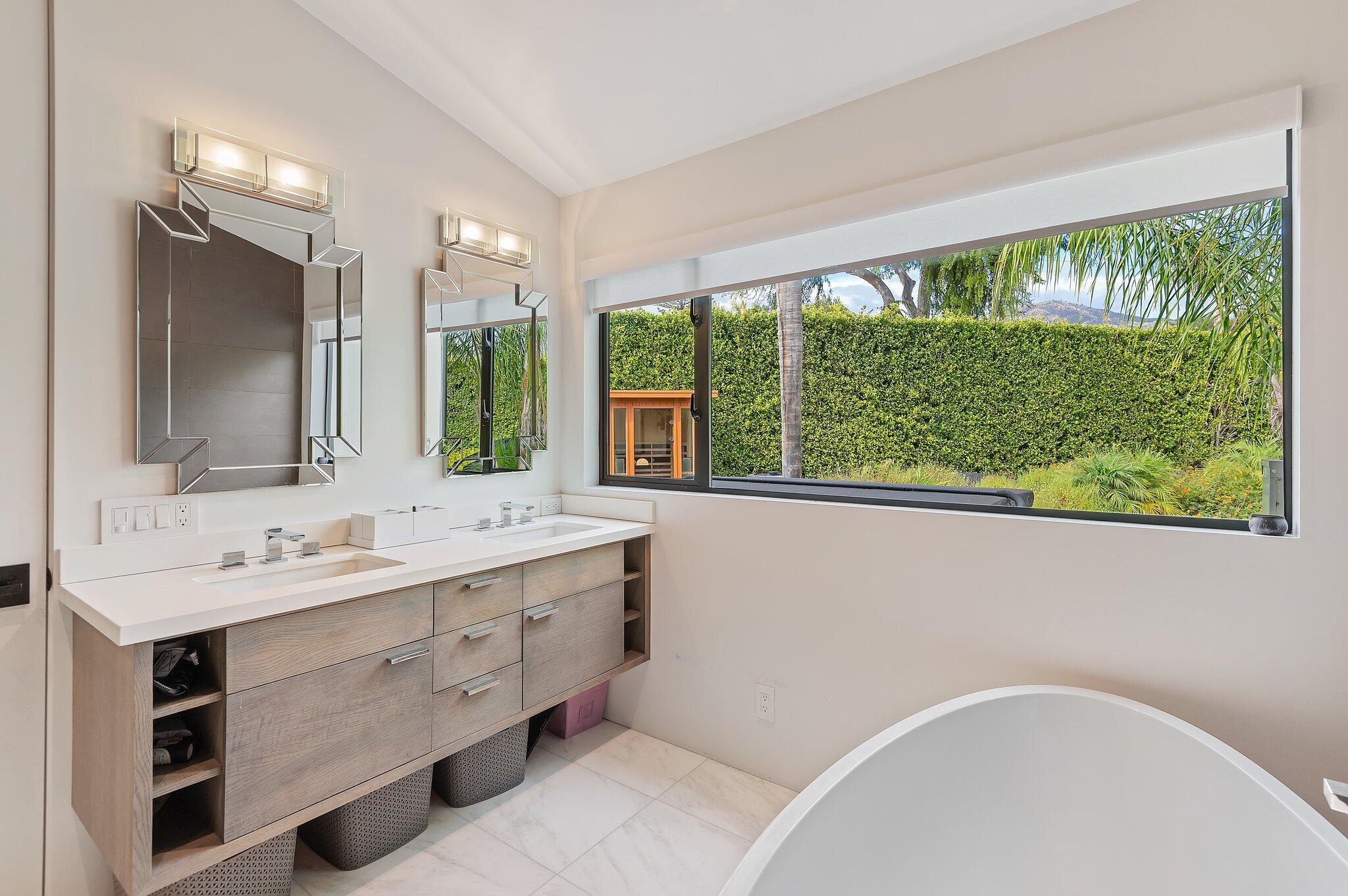 626 San Roque Road Santa Barbara, CA 93105 - Photo 26 of 45 Primary bath