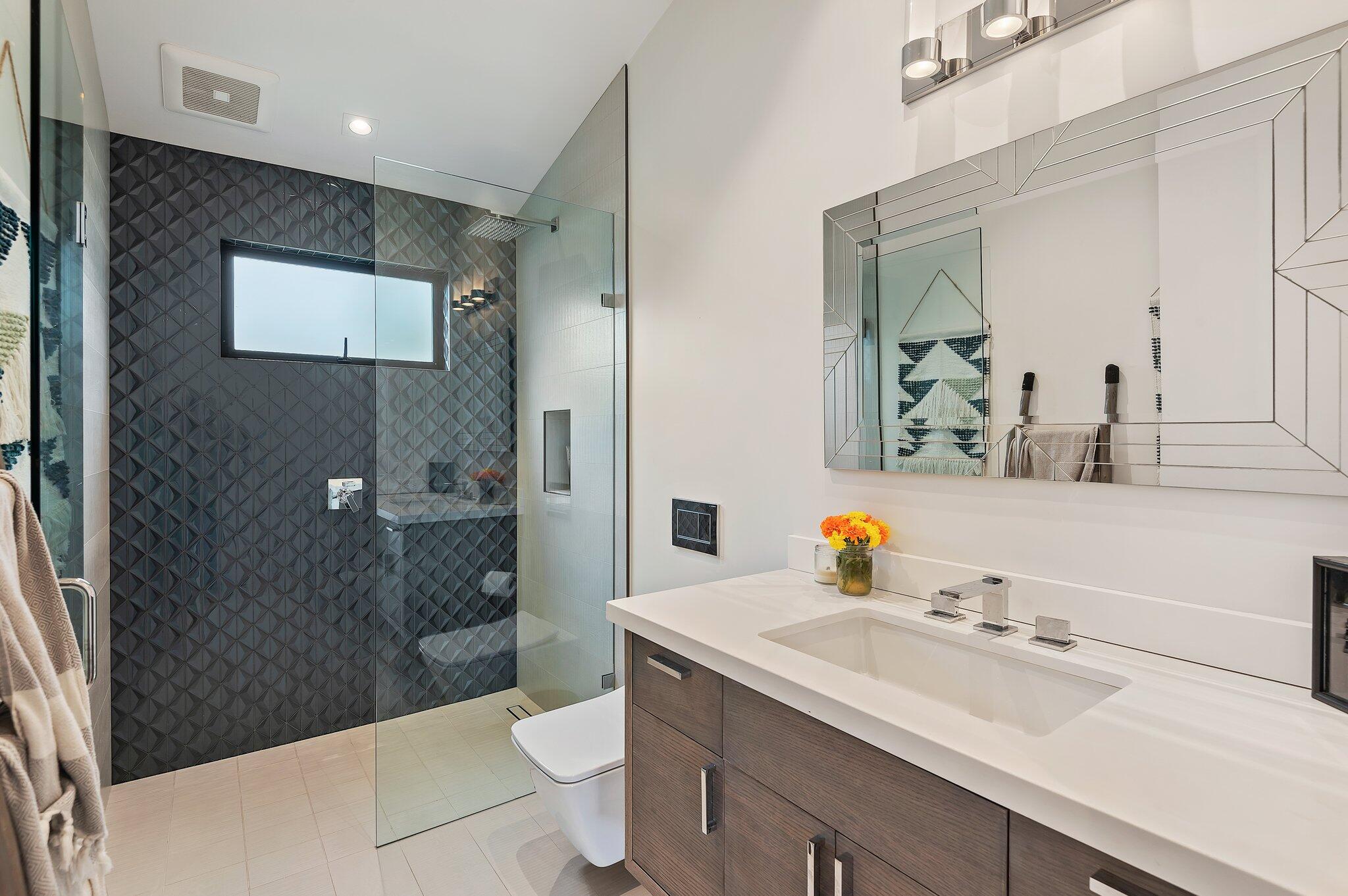 626 San Roque Road Santa Barbara, CA 93105 - Photo 31 of 45 Guest Bath