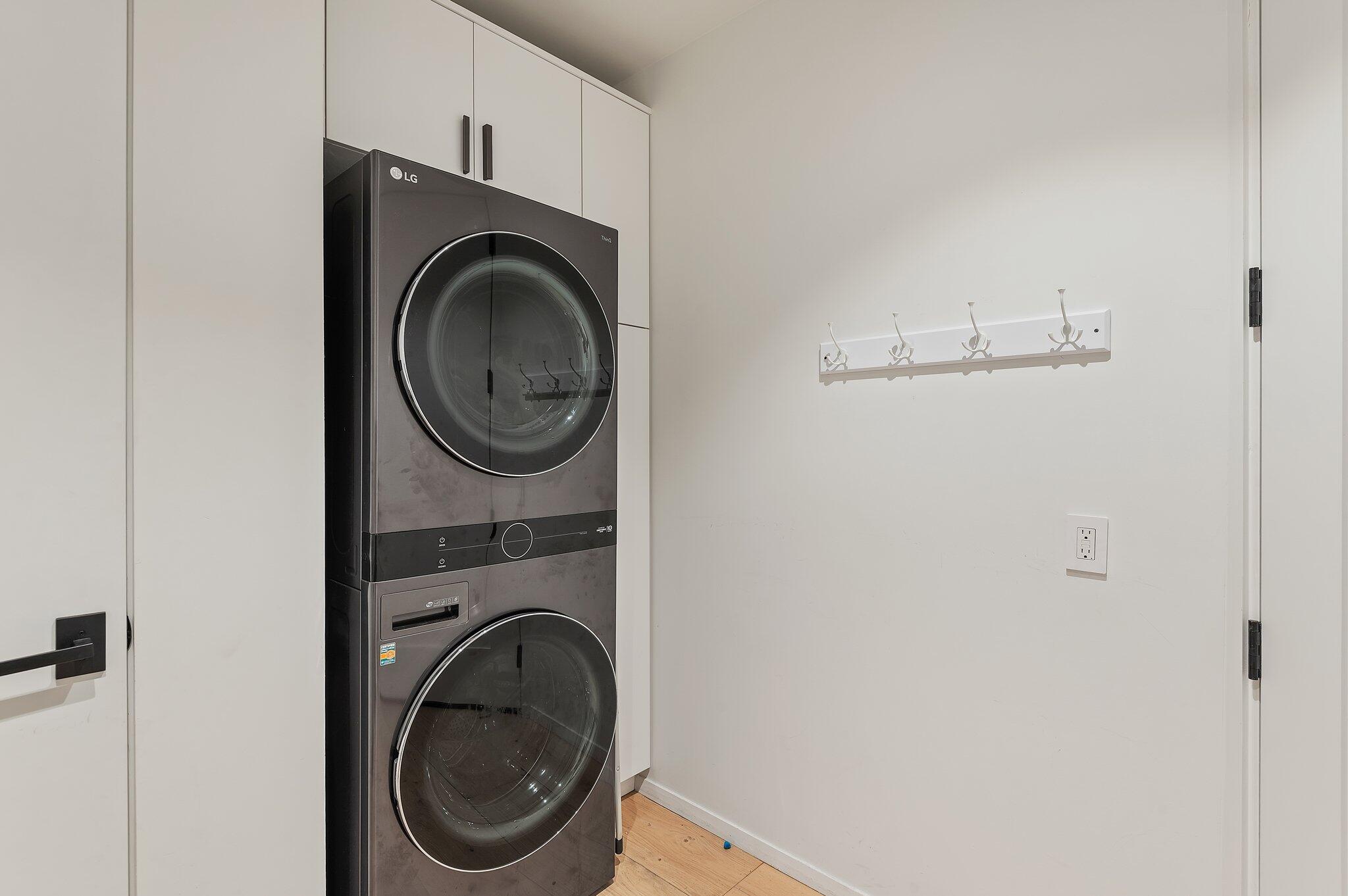 626 San Roque Road Santa Barbara, CA 93105 - Photo 32 of 45 Newer washer/dryer