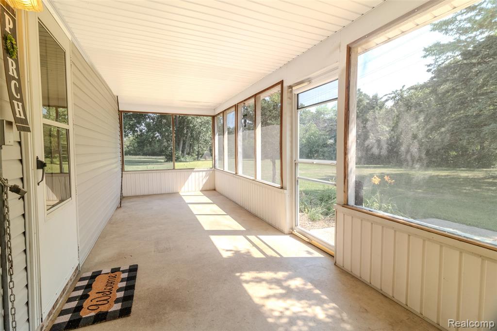 749 East Newburg Road Carleton, MI 48117 - Photo 16 of 43