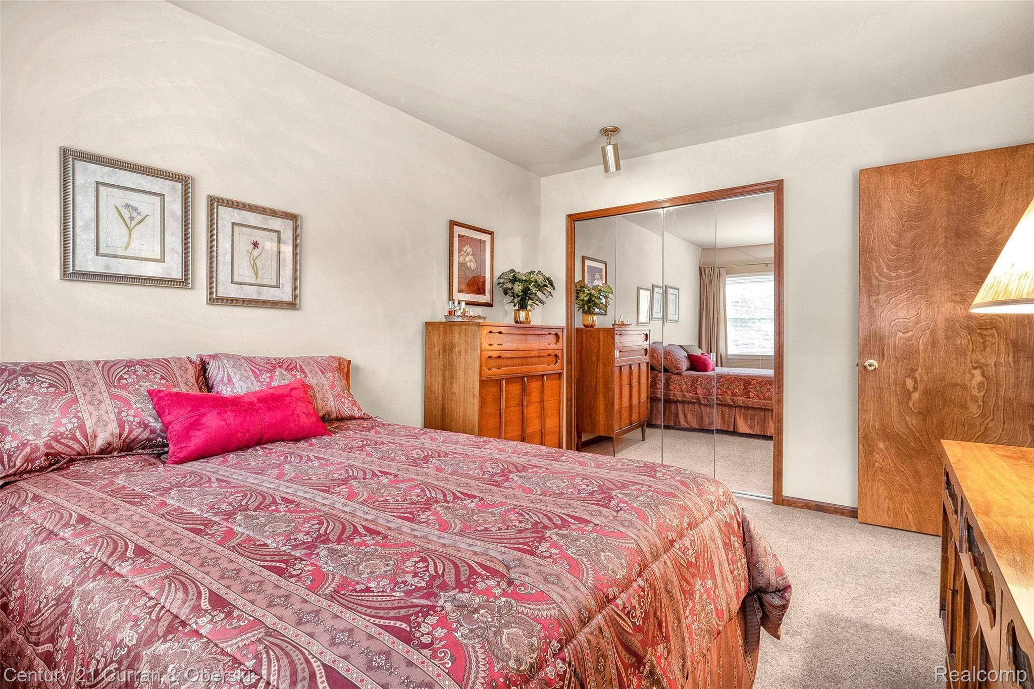 1199 Sheldon Road, Unit E29 Plymouth, MI 48170 - Photo 15 of 28 16.jpg