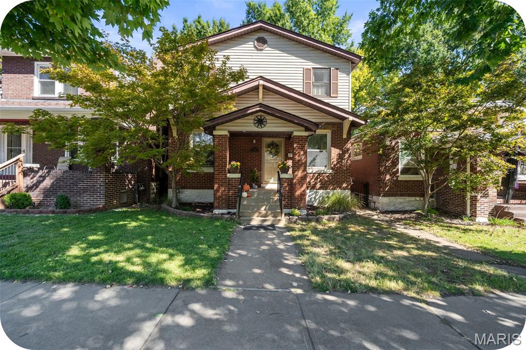 4819 Rhodes Avenue St. Louis, MO 63116 - Photo 1 of 45 Gallery Image 1