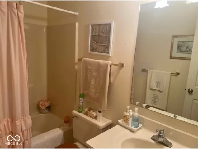 $1,300 | 1647 Justin Avenue, Indianapolis, IN 46219