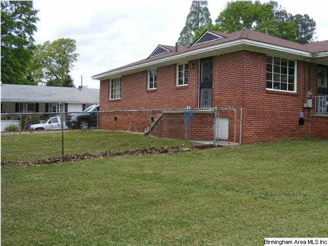 3817 Midway Road Adamsville, AL 35005 - Photo 6 of 17