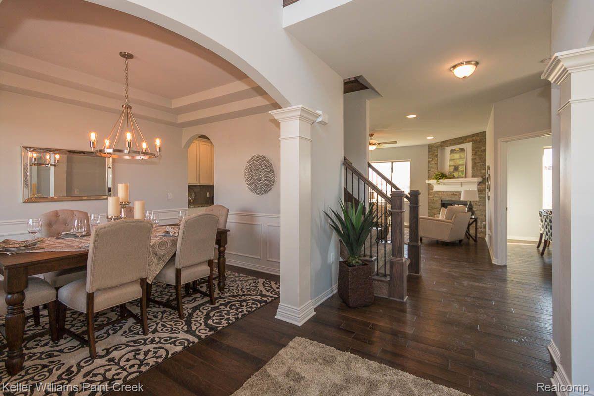 2204 Orpington Road Troy, MI 48083 - Photo 5 of 24 Gallery Image 5