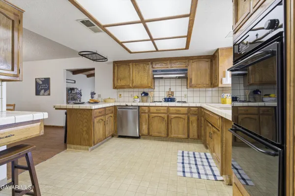 $430,000 | 21041 Lonely Lane, Tehachapi, CA 93561