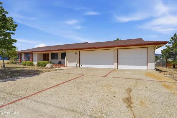 $430,000 | 21041 Lonely Lane, Tehachapi, CA 93561