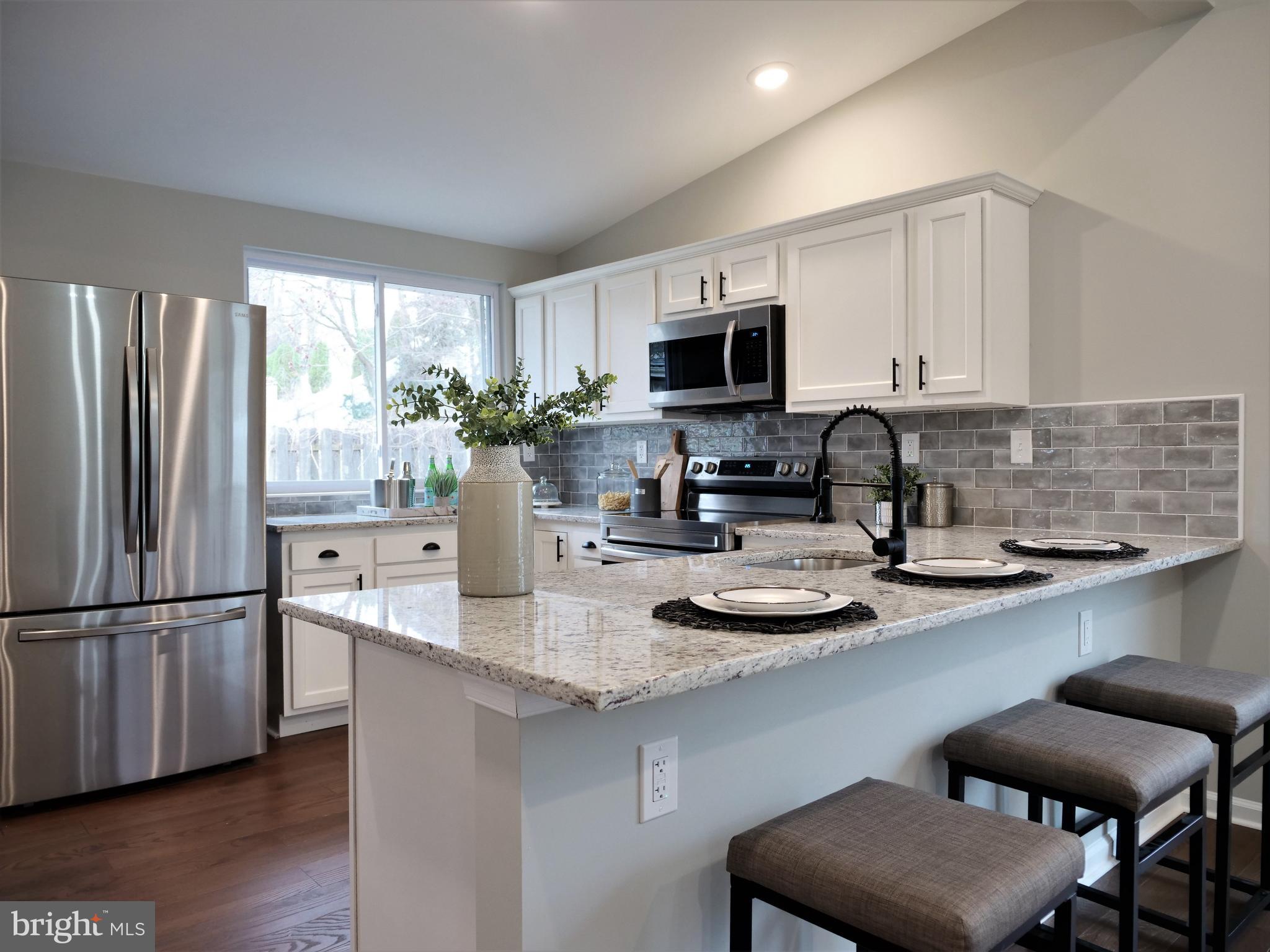 4712 Three Oaks Road Pikesville, MD 21208 - Photo 8 of 18 Kitchen