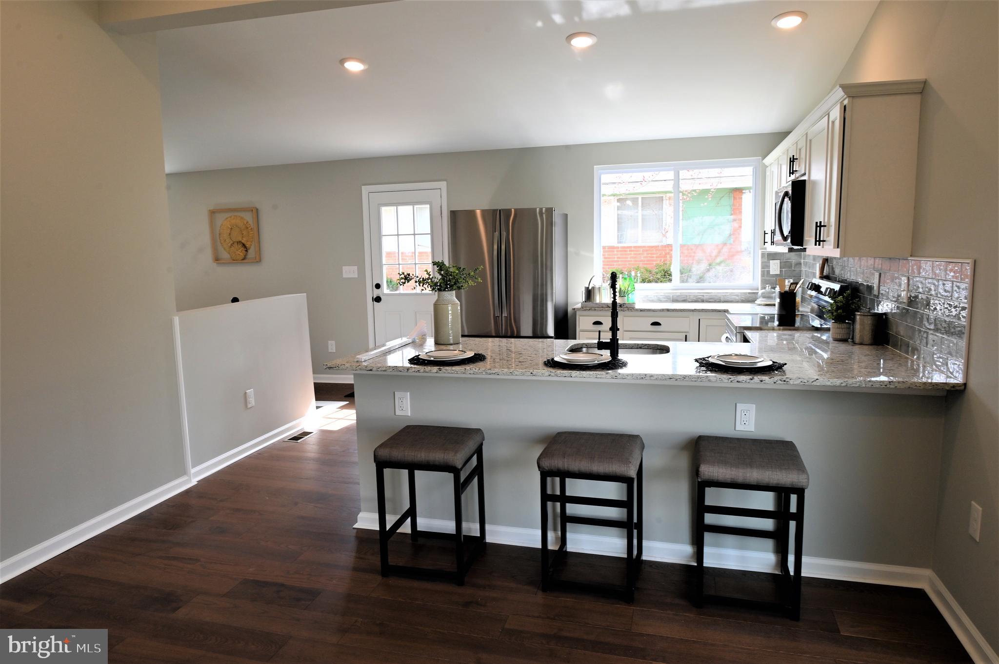 4712 Three Oaks Road Pikesville, MD 21208 - Photo 9 of 18 Kitchen/ Space for Table
