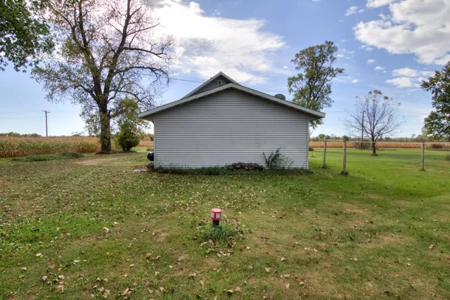 $250,000 | W30 Doc Road, Mondovi, WI 54755