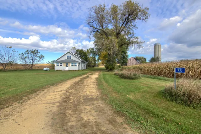$240,000 | W30 Doc Road, Mondovi, WI 54755