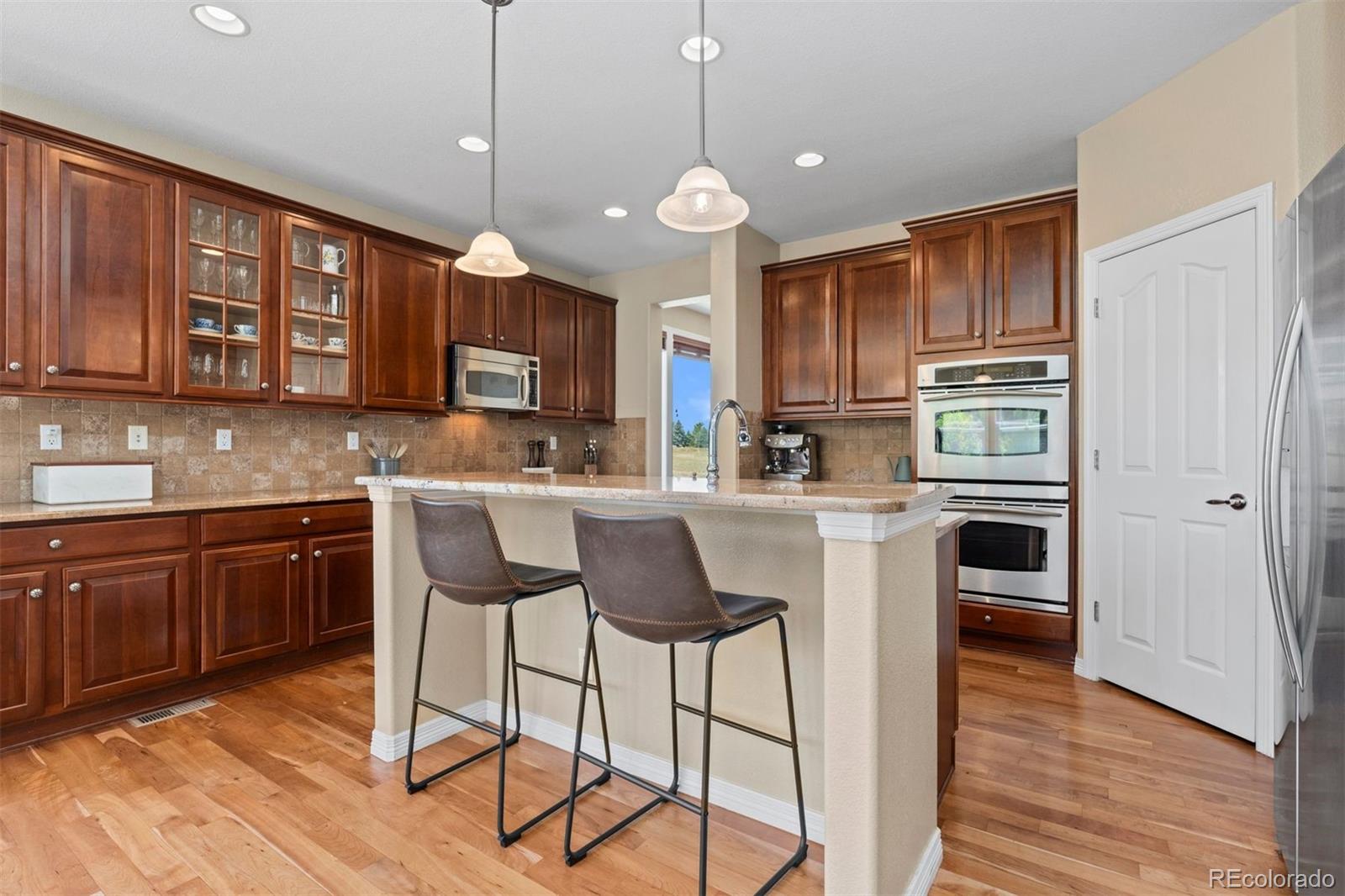 3860 Fairbrook Point Highlands Ranch, CO 80130 - Photo 11 of 42