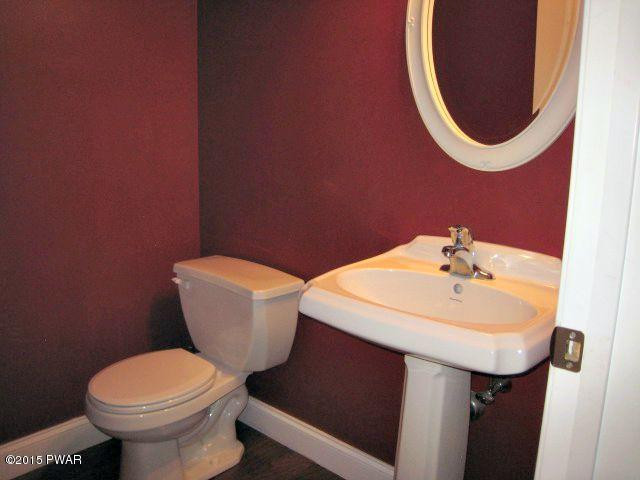 13 Orchard Road Honesdale, PA 18431 - Photo 26 of 32