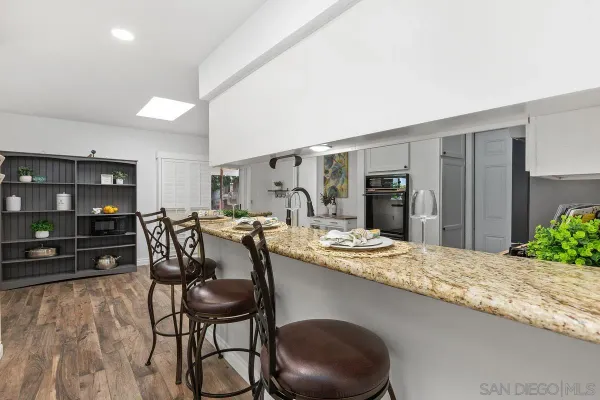 $789,950 | 1531 Oak Hill Drive, Escondido, CA 92027