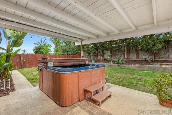 $789,950 | 1531 Oak Hill Drive, Escondido, CA 92027