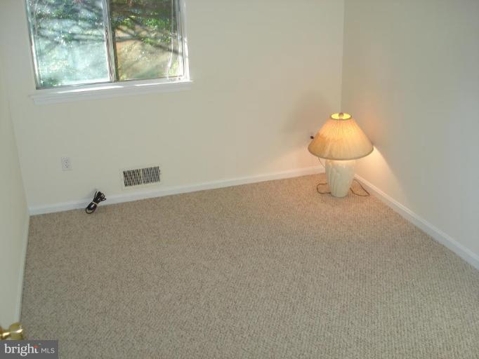 7808 Miller Fall Road Derwood, MD 20855 - Photo 22 of 30 FOUR UPPER LEVEL BEDROOMS*ALL NEW CARPETS & LARGE