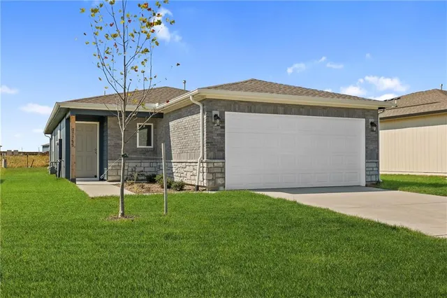 $293,865 | 37754 West 208th Terrace, Edgerton, KS 66021