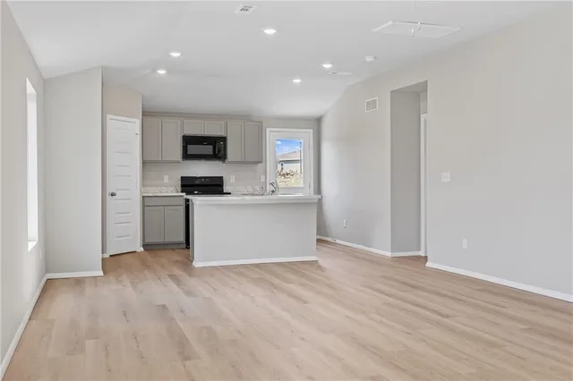 $293,865 | 37754 West 208th Terrace, Edgerton, KS 66021