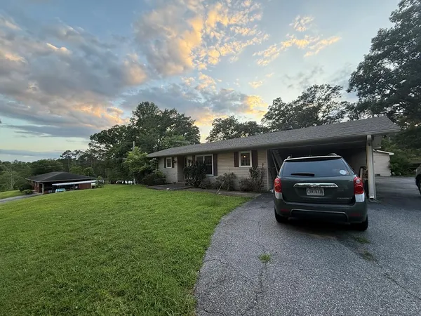 $2,500 | 2905 River Road, Mineral Bluff, GA 30559