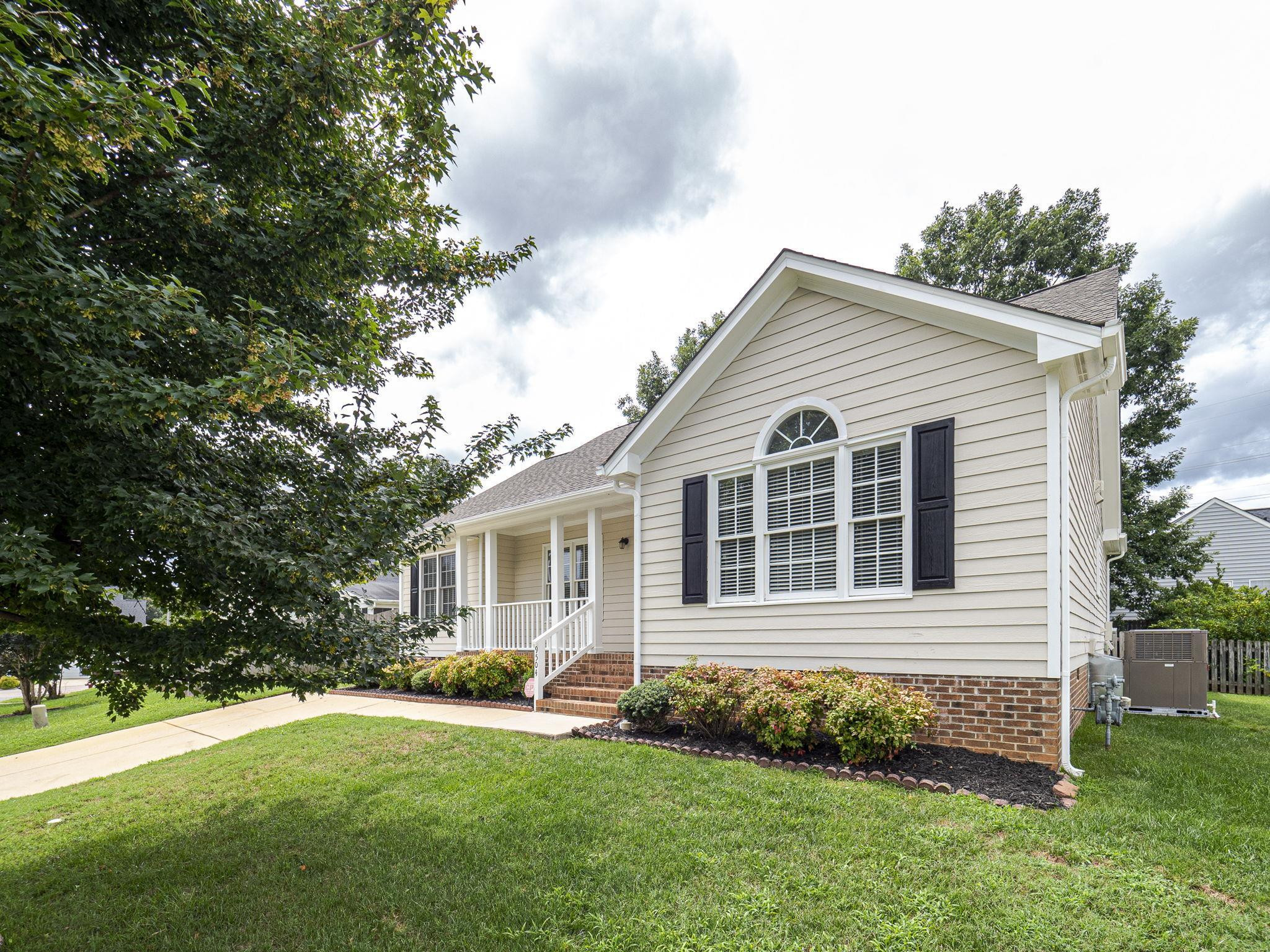 9504 Dawnshire Road Raleigh, NC 27615 - Photo 3 of 30 Photo 3