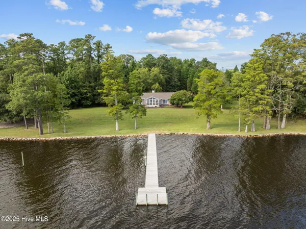 $17,500,000 | 5624 Archbell Road, Bath, NC 27808